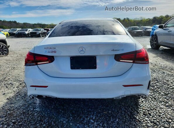 WDD3G4FB0KW018173 2019 MERCEDES-BENZ A White Vista trasera