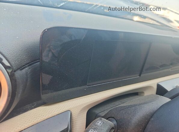 WDD3G4FB2LW041231 2020 MERCEDES-BENZ A Black ხელსაწყოთა პანელის ხედი