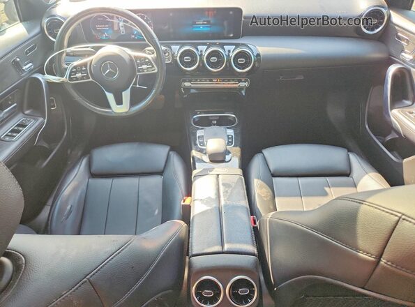WDD3G4FB5KW024146 2019 MERCEDES-BENZ A Silver Dashboard view
