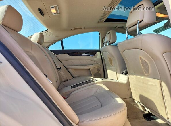 WDDLJ7DB9HA197227 2017 MERCEDES-BENZ CLS-CLASS White Rear seats view