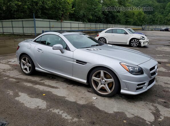 WDDPK3JA5GF118348 2016 MERCEDES-BENZ SLK Silver Delantero derecho