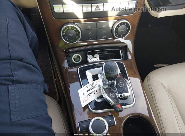 WDDPK3JA5HF138052 2017 MERCEDES-BENZ SLC 300 Blue Вид панелі приладів