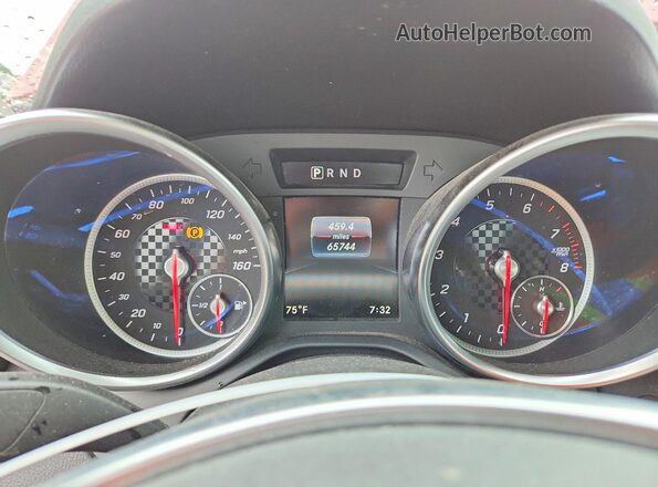 WDDPK3JAXHF137866 2017 MERCEDES-BENZ SLC Red Vista del cuadro de instrumentos