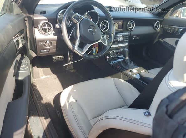 WDDPK5HA1GF117456 2016 MERCEDES-BENZ SLK Gray Widok deski rozdzielczej