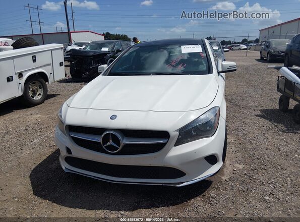 WDDSJ4EB0HN424290 2017 MERCEDES-BENZ CLA 250 White ხელსაწყოთა პანელის ხედი