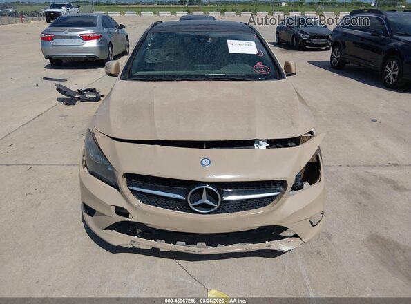 WDDSJ4EB1GN305727 2016 MERCEDES-BENZ CLA 250 Tan Vista del salpicadero