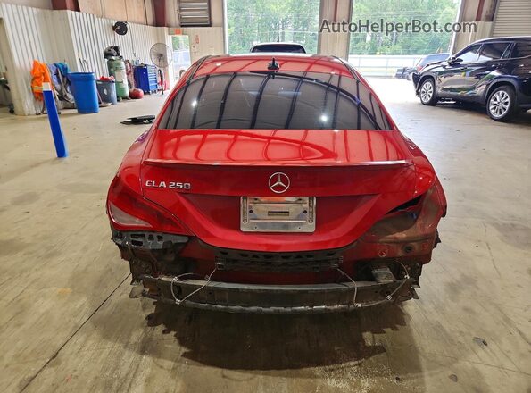 WDDSJ4EB1JN587066 2018 MERCEDES-BENZ CLA-CLASS Red Հետևի տեսք
