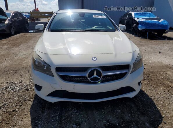 WDDSJ4EB2GN348523 2016 MERCEDES-BENZ CLA-CLASS White Vista interior trasera