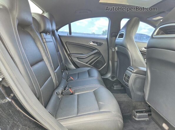 WDDSJ4EB2GN392179 2016 MERCEDES-BENZ CLA-CLASS Black Vista de los asientos traseros