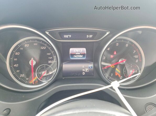 WDDSJ4EB2JN590526 2018 MERCEDES-BENZ CLA-CLASS White Vista del cuadro de instrumentos