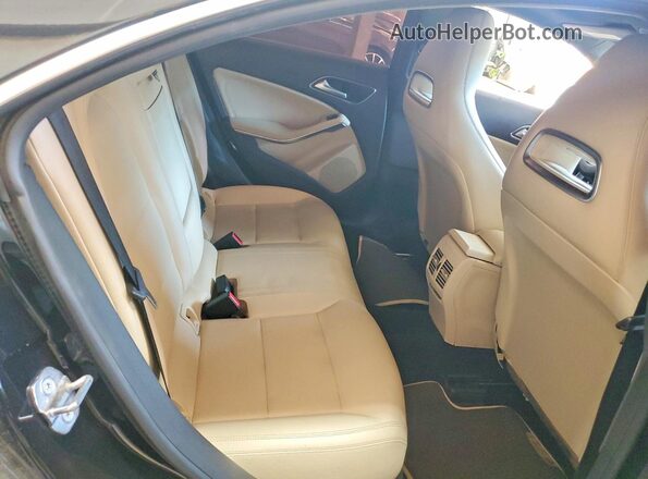 WDDSJ4EB2JN657755 2018 MERCEDES-BENZ CLA-CLASS Black Вид задньої частини салону