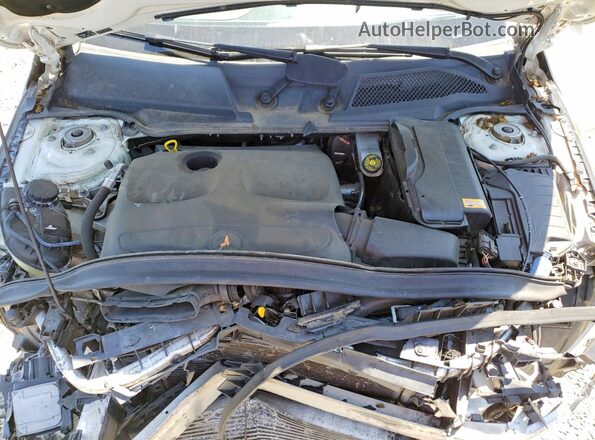 WDDSJ4EB3GN323999 2016 MERCEDES-BENZ CLA-CLASS Белый Вид задней части салона