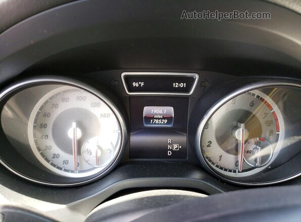 WDDSJ4EB3GN323999 2016 MERCEDES-BENZ CLA-CLASS Белый Вид щитка приборов