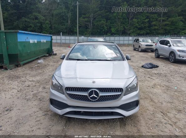 WDDSJ4EB3JN590700 2018 MERCEDES-BENZ CLA 250 Gray ხელსაწყოთა პანელის ხედი