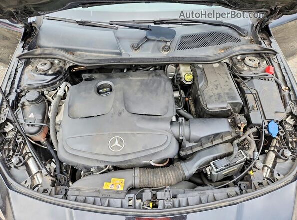 WDDSJ4EB3JN664732 2018 MERCEDES-BENZ CLA-CLASS Черный Вид задней части салона