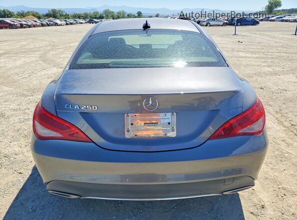 WDDSJ4EB4JN576594 2018 MERCEDES-BENZ CLA-CLASS Gray უკანა ხედი