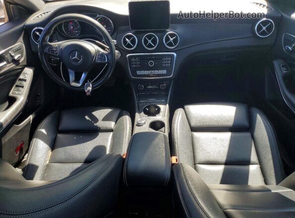 WDDSJ4EB4JN576594 2018 MERCEDES-BENZ CLA-CLASS Gray წინა პანელის ხედი