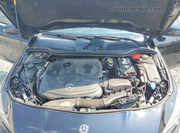 WDDSJ4EB4JN682785 2018 MERCEDES-BENZ CLA-CLASS Черный Вид задней части салона