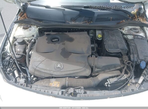WDDSJ4EB4KN774092 2019 MERCEDES-BENZ CLA 250 White უკანა ხედი