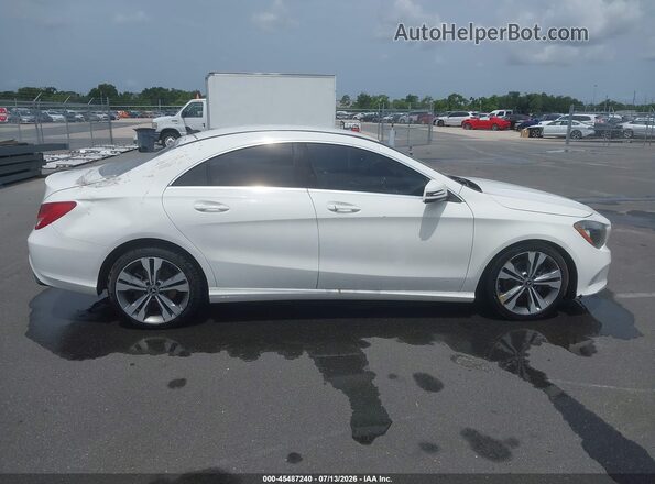 WDDSJ4EB4KN774092 2019 MERCEDES-BENZ CLA 250 White უკანა სალონის ხედი