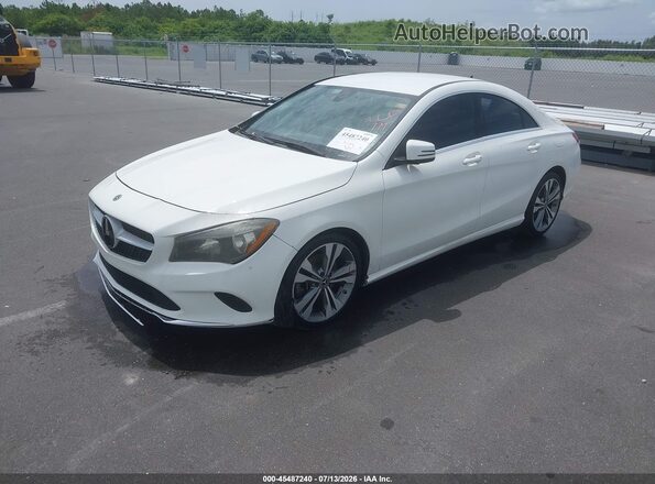 WDDSJ4EB4KN774092 2019 MERCEDES-BENZ CLA 250 White წინა მარცხენა ხედი სამი მეოთხედიდან