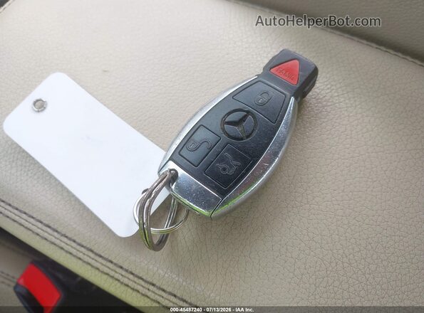 WDDSJ4EB4KN774092 2019 MERCEDES-BENZ CLA 250 White წინა პანელის ხედი