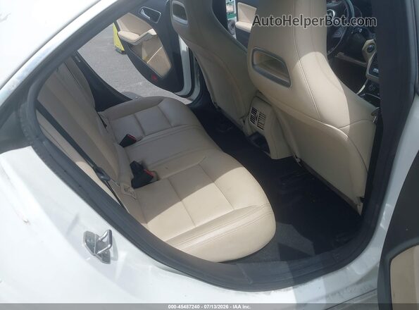 WDDSJ4EB4KN774092 2019 MERCEDES-BENZ CLA 250 White VIN კოდის სტიკერის ხედი