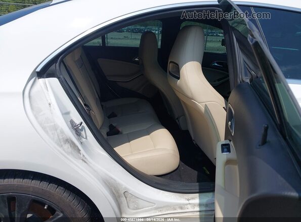 WDDSJ4EB5KN749525 2019 MERCEDES-BENZ CLA 250 White VIN sticker view