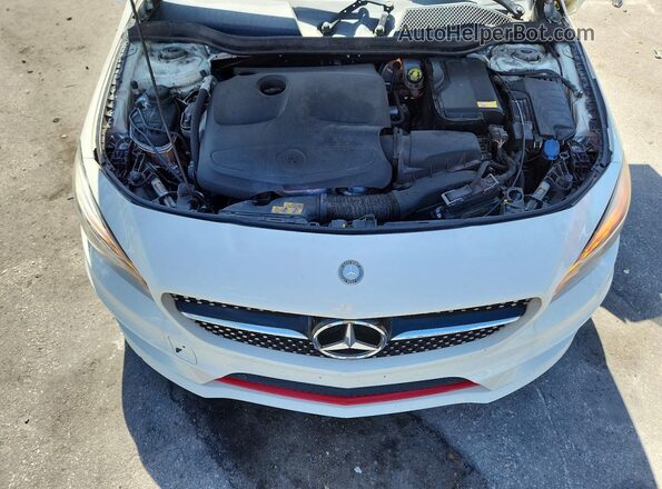 WDDSJ4EB6GN300362 2016 MERCEDES-BENZ CLA-CLASS White Вид задньої частини салону