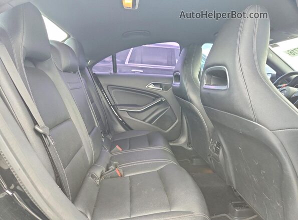WDDSJ4EB6JN600507 2018 MERCEDES-BENZ CLA-CLASS Black Vista de los asientos traseros