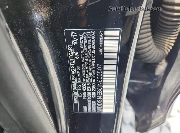 WDDSJ4EB6JN600507 2018 MERCEDES-BENZ CLA-CLASS Black Vista del compartimento del motor