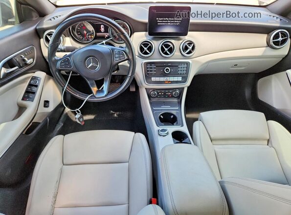 WDDSJ4EB6KN768441 2019 MERCEDES-BENZ CLA-CLASS Gray წინა პანელის ხედი
