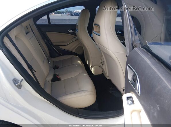 WDDSJ4EB7GN320619 2016 MERCEDES-BENZ CLA 250 White VIN կոդի պիտակի տեսք
