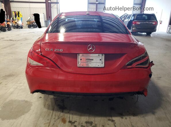WDDSJ4EB7JN626713 2018 MERCEDES-BENZ CLA-CLASS Красный Вид сзади