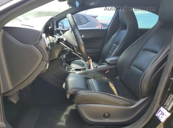 WDDSJ4EB7KN738171 2019 MERCEDES-BENZ CLA-CLASS Black Вид салону спереду