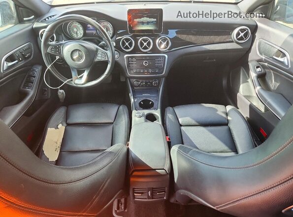 WDDSJ4EB8GN368498 2016 MERCEDES-BENZ CLA-CLASS Gray Dashboard view