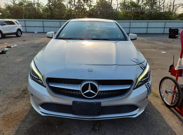 WDDSJ4EB8KN705681 2019 MERCEDES-BENZ CLA-CLASS Silver Widok z przodu