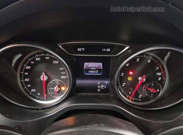 WDDSJ4EB8KN742911 2019 MERCEDES-BENZ CLA-CLASS Черный Вид щитка приборов