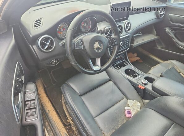WDDSJ4EB9GN371832 2016 MERCEDES-BENZ CLA-CLASS White Widok deski rozdzielczej