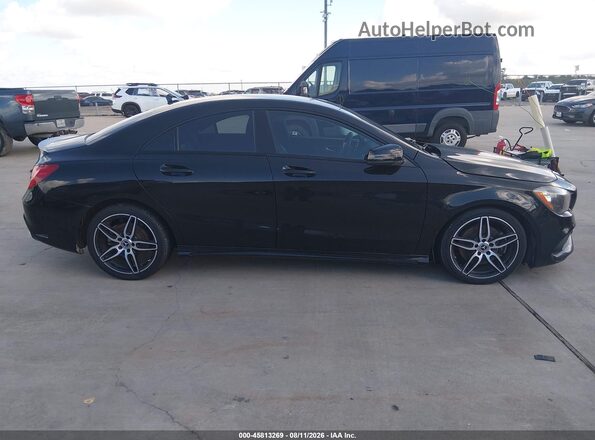 WDDSJ4EB9KN726622 2019 MERCEDES-BENZ CLA 250 Black Widok wnętrza z tyłu