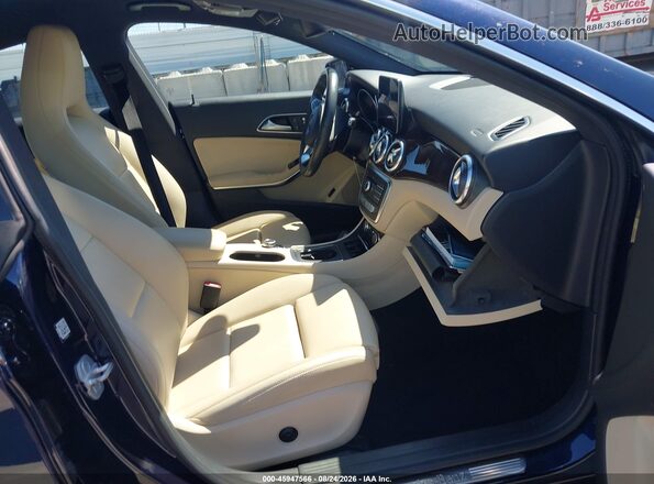 WDDSJ4EBXHN426290 2017 MERCEDES-BENZ CLA 250 White წინა სალონის ხედი