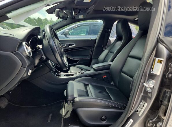 WDDSJ4EBXKN749956 2019 MERCEDES-BENZ CLA-CLASS Gray Vista interior delantera