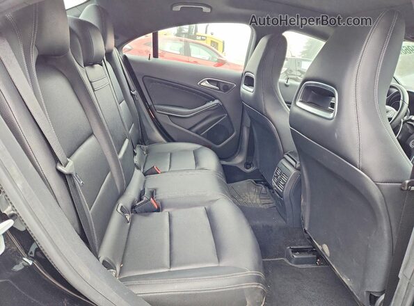 WDDSJ4GBXGN358410 2016 MERCEDES-BENZ CLA-CLASS Black უკანა სავარძლების ხედი