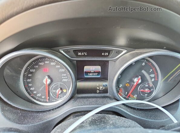 WDDSJ4GBXHN441112 2017 MERCEDES-BENZ CLA-CLASS Black Սարքավորումների վահանակի տեսք