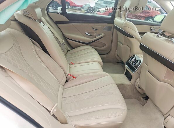 WDDUG8DB3JA367872 2018 MERCEDES-BENZ S White Հետևի նստատեղերի տեսք