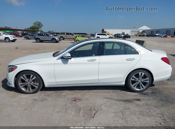 WDDWF4JB0GR135264 2016 MERCEDES-BENZ C-CLASS White Widok wnętrza 360 stopni