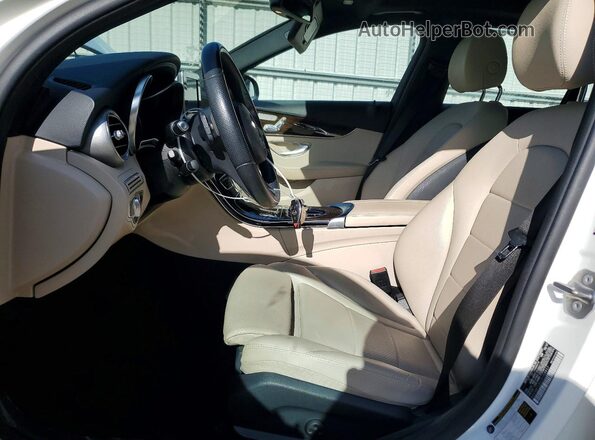 WDDWF4JB0JR359917 2018 MERCEDES-BENZ C Белый Вид салона спереди