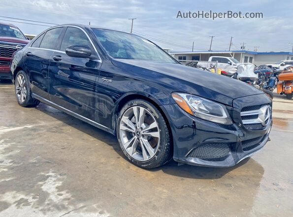 WDDWF4JB7JR338739 2018 MERCEDES-BENZ C Black Front right