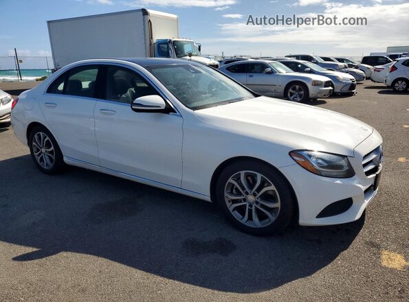 WDDWF4JB8GR141054 2016 MERCEDES-BENZ C White Przód prawy