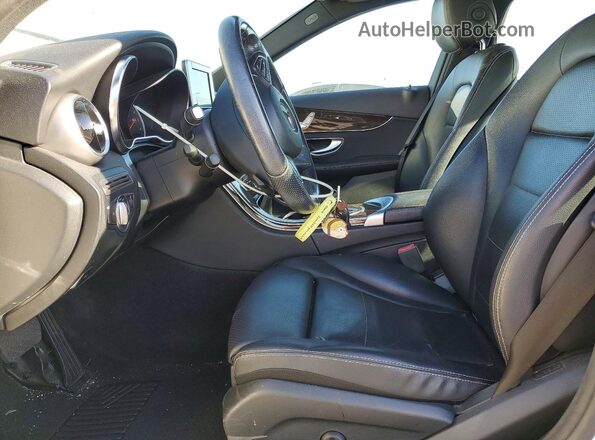 WDDWF4JB9JR418768 2018 MERCEDES-BENZ C White Вид салону спереду